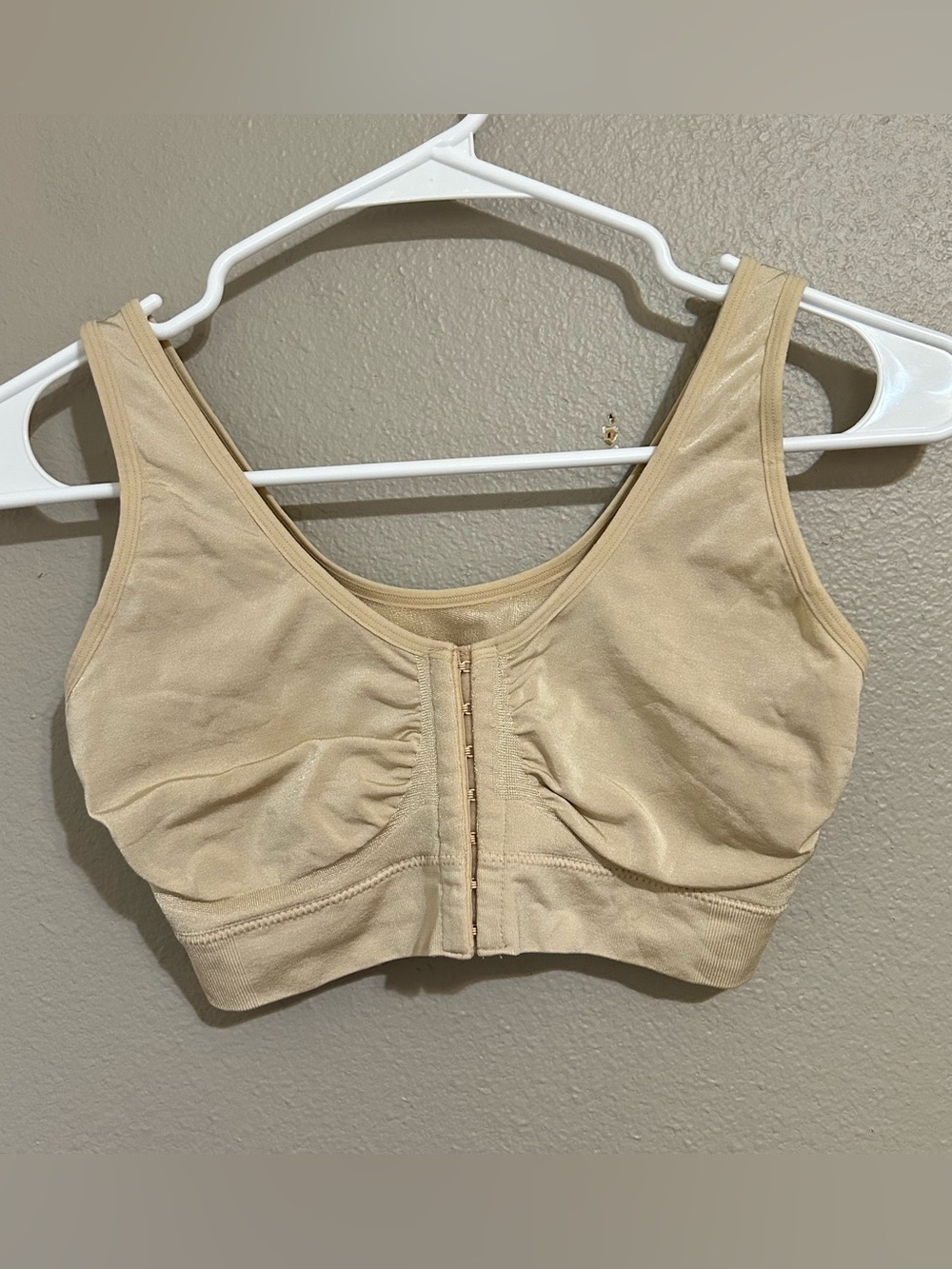 Wacoal B-Smooth Neutral Front Closure Seamless Wire Free Bra Women’s Size 38 - Picture 2 of 9